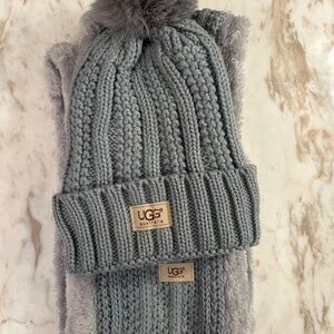UGG Sky Grey pom pom hat infinity scarf set NWT